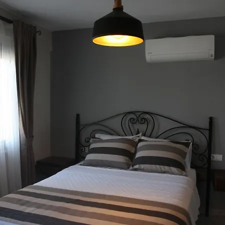 Tenedion 博兹贾阿达岛